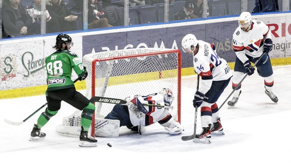 Hokej: Slovan zdolal v 29. kole Nové Zámky 2:0