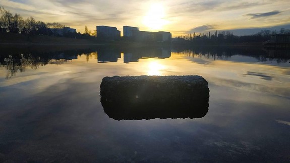Vyhliadkové mólo na Kuchajde je po rokoch zrekonštruované, je na ňom i srdce