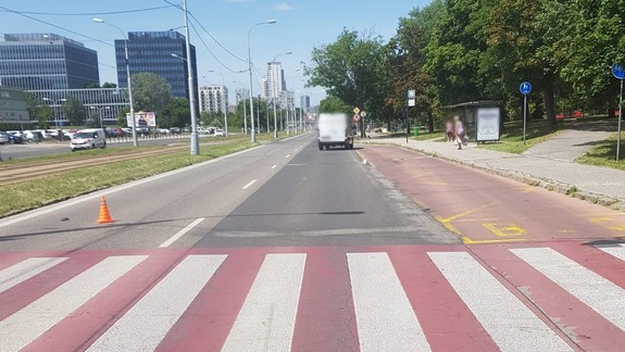 Tragická nehoda: Na Ružinovsklej zrazilo auto seniorku na priechode pre chodcov