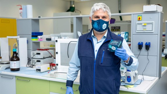 Čestnými občanmi Starého Mesta sú V. Krčméry, P. Čekan i B. Klempa