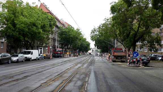 FOTO a VIDEO: Rozkopali súčasne Trnavskú aj Vajnorskú ulicu - ako sú teraz prejazdné?