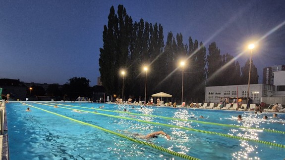 Matadorka ožije po západe slnka – večerné plávanie len tento piatok