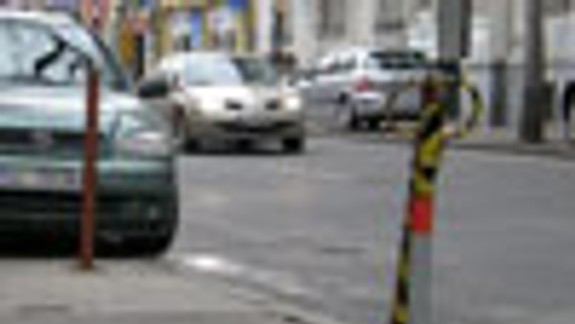 Nelegálnych parkovacích stĺpikov pribúda