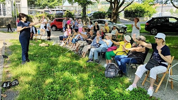 Hudba, spev, tajči aj petang... Bratislavskí seniori sa nenudia