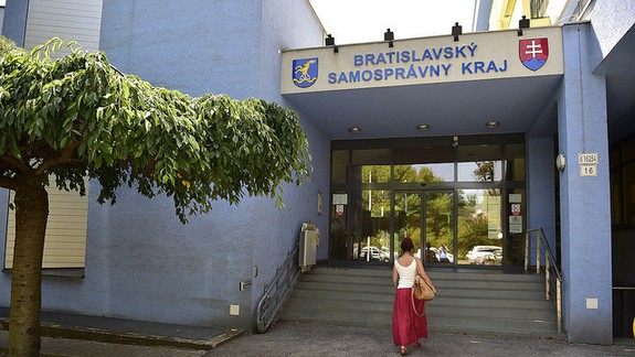 ANKETA: Čo by mal ako prioritu riešiť novozvolený župan Bratislavského kraja?