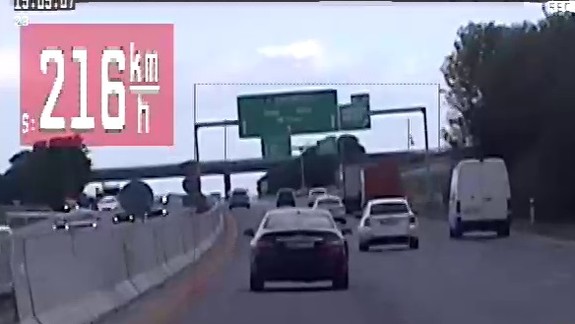 Vodič sa po diaľnici D1 rútil z Bratislavy rýchlosťou 216 km za hodinu!