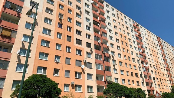 Nehnuteľnosti sú čoraz drahšie, Ceny starších bytov v Bratislave v 3. štvrťroku vzrástli skoro o 10 percent