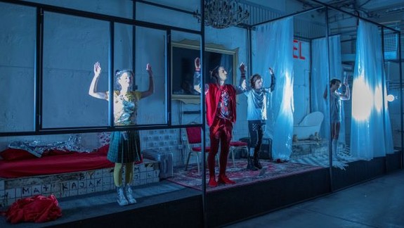 Divadlo Nová scéna otvára hrou Elektrický anjel vážne témy