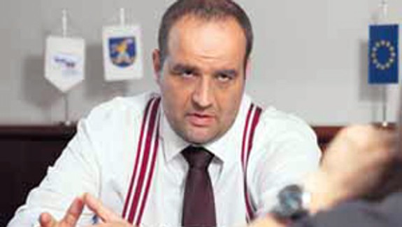  Neboli ste ich klientom? Župa zakázala činnosť klinike plastickej chirurgie