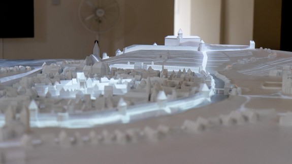 Lekáreň U červeného raka prešla výraznou premenou. Nájdete v nej aj unikátny model stredovekej Bratislavy