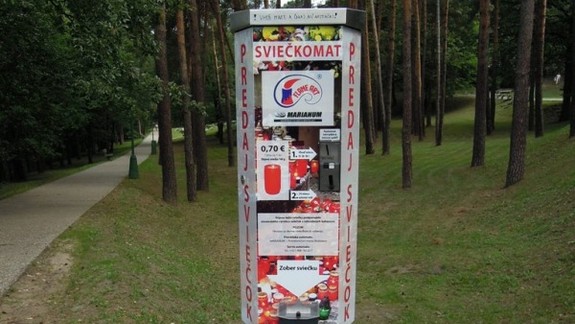V lamačskom krematóriu majú prvý automat na sviečky