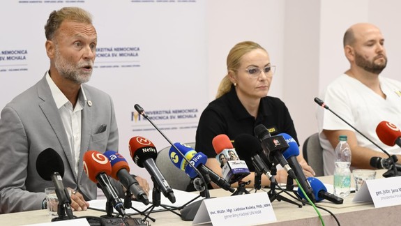 Dôvod problémov v Nemocnici sv. Michala: V oplachovej nádobe na kolonoskopiu bola zmes vody a formaldehydu