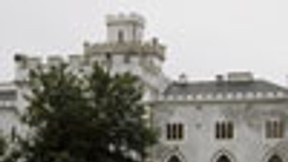 Kaštieľ čaká na zákonné vysporiadanie