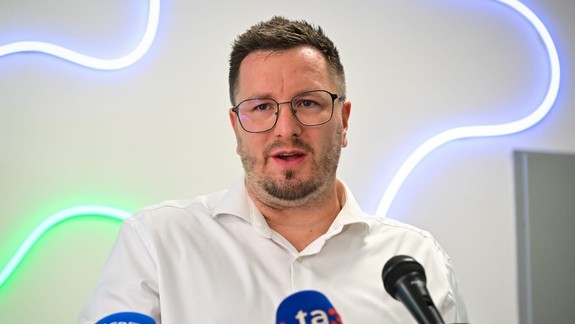 V prvom polroku v IPčku odpovedali na viac ako 80-tisíc volaní o pomoc, no museli prepúšťať