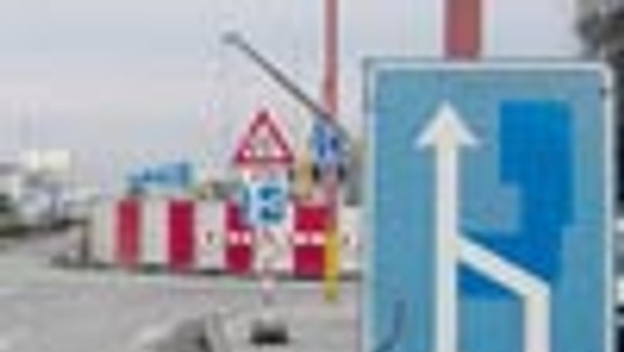 Obmedzenia na Landererovej budú dlhšie