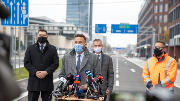 FOTO a VIDEO Moderný bulvár Mlynské nivy: Pribudnú širšie chodníky, podzemný kruhový objazd či cyklotrasy oddelené od cesty