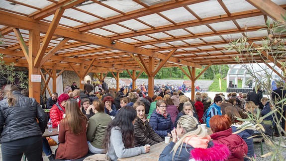 Župa poďakovala tisícke učiteľov