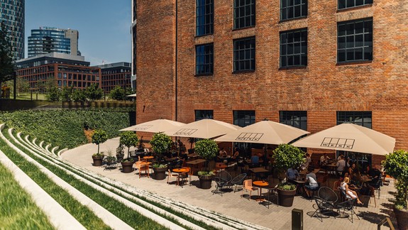 Objavte skrytý klenot Bratislavy: Reštaurácia WERK v Jurkovičovej teplárni