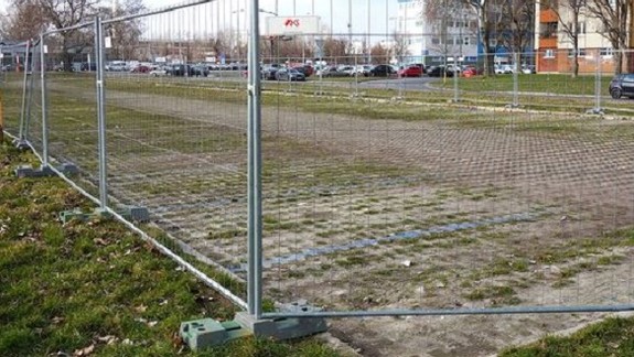 Kedy sa parkovisko na Kolmej/Švabinského vráti miestnym?