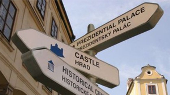 Počet turistov v meste stúpol. Viete, koľko ich k nám chodí?