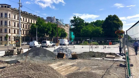 PÝTATE SA: Vyrieši sa dunajská promenáda „po bratislavsky“, všade iná dlažba?