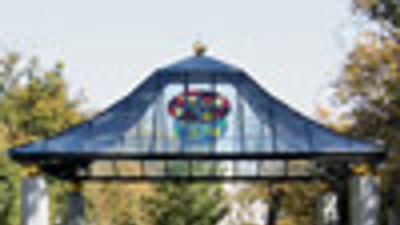 Zelené pódium z Hudobného pavilóna zmizlo!