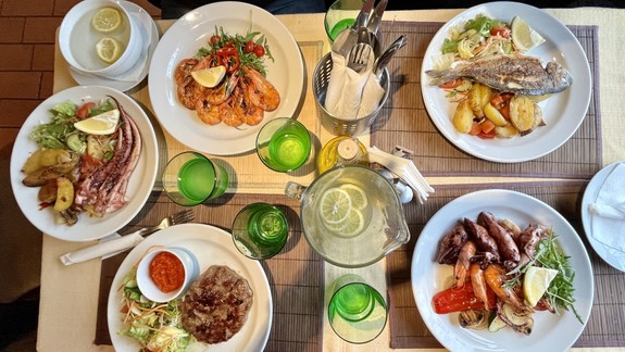 BEDEKER GURMÁNA Chobotnice, krevety, kalamáre... Otestovali sme chorvátsku reštauráciu v Ružinove