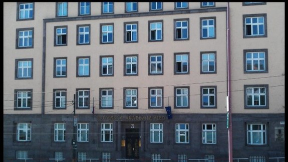 Vedci zo Slovenskej akadémie vied cestujú s projektom Roadshow