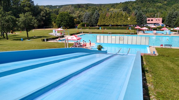 Chcete sa ísť kúpať? Mestské kúpaliská v Bratislave sú naďalej zatvorené, až na jednu výnimku