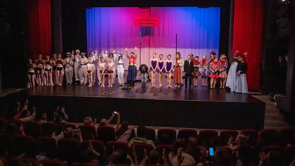 V Divadle Aréna sa uskutoční benefičný koncert Počuť srdcom