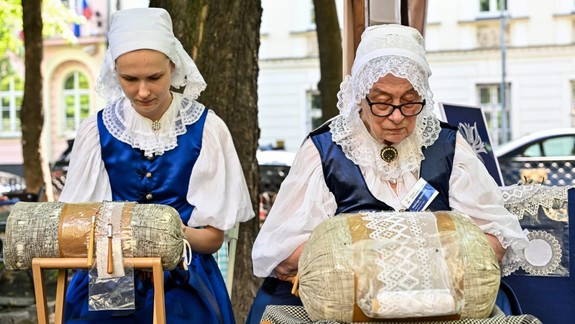 Pozrite si krásu tradičných remesiel: V centre mesta sa konajú Dni majstrov ÚĽUV