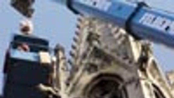 Víchor poškodil vežu kostola Klarisky