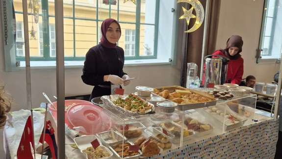 Stará tržnica ožije v sobotu chuťami a hudbou 11 krajín sveta