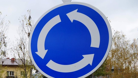 Na Odeskej ulici sprejazdnia nový kruhový objazd, súvisí s obchvatom