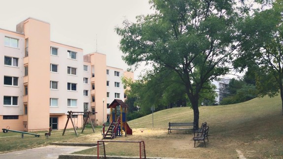 Chcete sa niečo opýtať starostu Dúbravky? Opäť vyráža do terénu, príde na ihrisko na Cabanovej