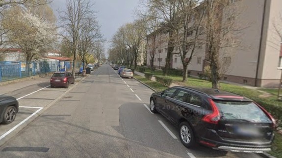 Na Černockého v Rači sa prepadla vozovka, cestu uzavreli