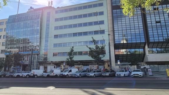 Kedy otvoria komplex obchodného domu Dunaj?