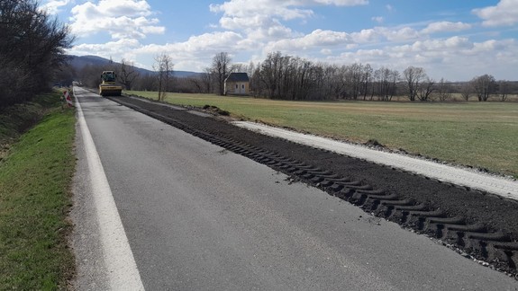 Doprava: Bratislavský samosprávny kraj začne s revitalizáciou cesty medzi Lozornom a Pernekom