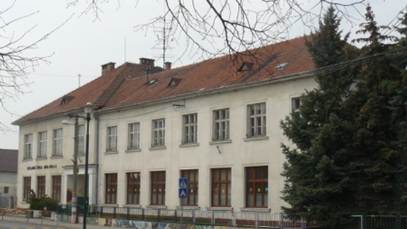 Cirkevná škola vo Vajnoroch bude učiť slovenčinu po novom