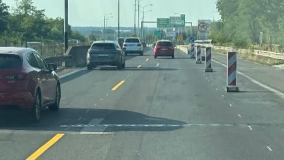 Dopravné obmedzenia: Práce na D2 sa posúvajú na vetvy križovatky Lamač