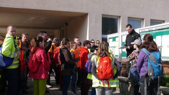 FOTO: Do pátrania po nezvestnej Nadežde sa dnes zapojili desiatky dobrovoľníkov