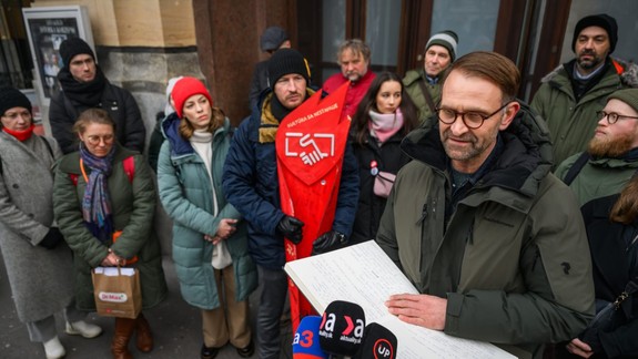 Slovenskú kultúrnu pochodeň podporili aj členovia Činohry SND