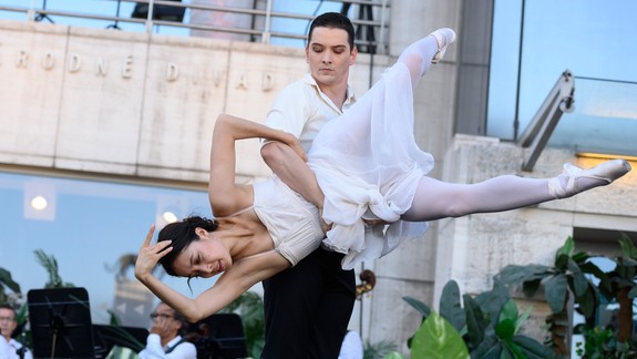 SND otvára Letné piatky, predstavenia sa konajú pred novou budovou