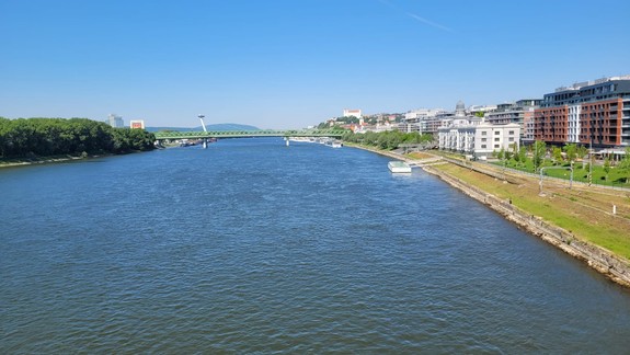 V ramene Dunaja prebieha jarná umelá záplava