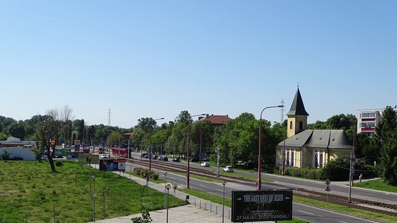 Začne sa veľká rekonštrukcia električkovej trate v Karlovej Vsi už v júli?