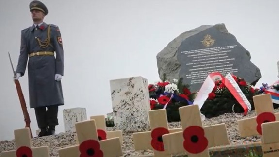 Štátny tajomník ministerstva obrany vzdal úctu padlým hrdinom RAF