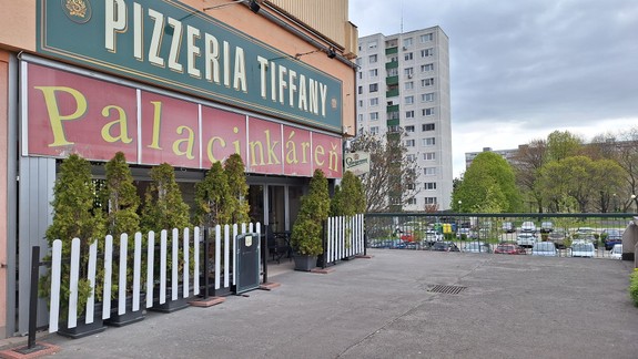 BEDEKER GURMÁNA Ani pizza, ani palacinky. V tejto reštaurácii nás prekvapilo úplne iné jedlo