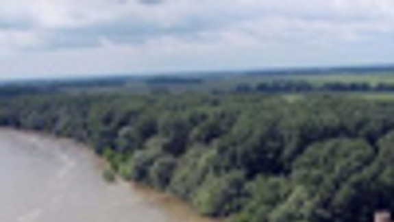 V Devíne si uctia obete vĺn Dunaja