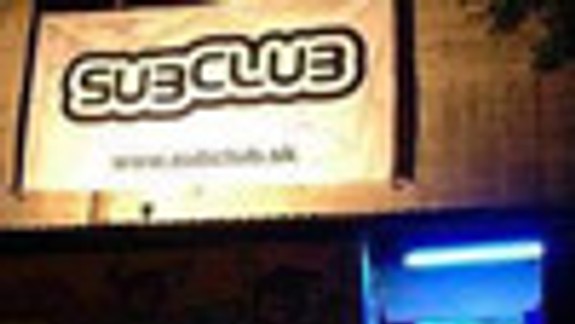 Protest španielskych punkrockerov proti fašizmu