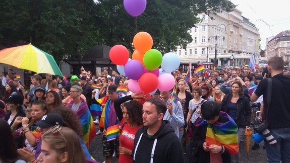 Bratislavou bude opäť pochodovať komunita lesieb a gejov